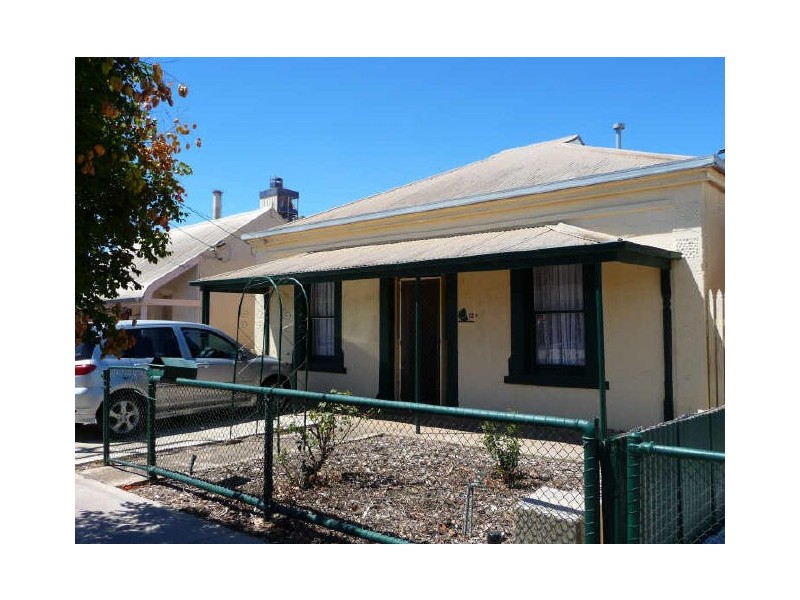 12A Levi Street, Birkenhead SA 5015