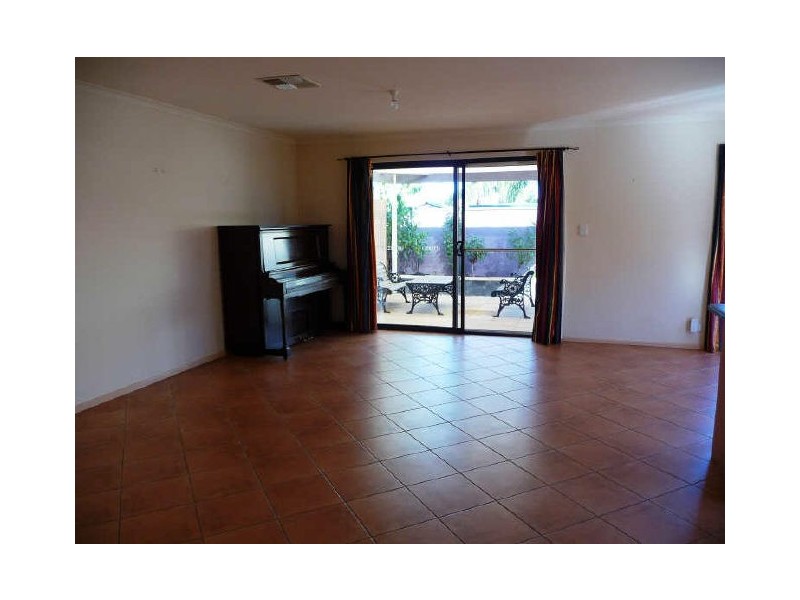 54 Stonehaven Street, Pennington SA 5013