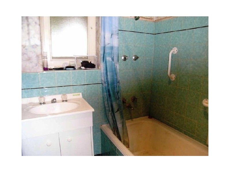 19 Alfred Street, Seaton SA 5023