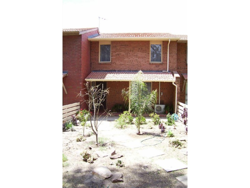 11 Lawhill Court, Taperoo SA 5017