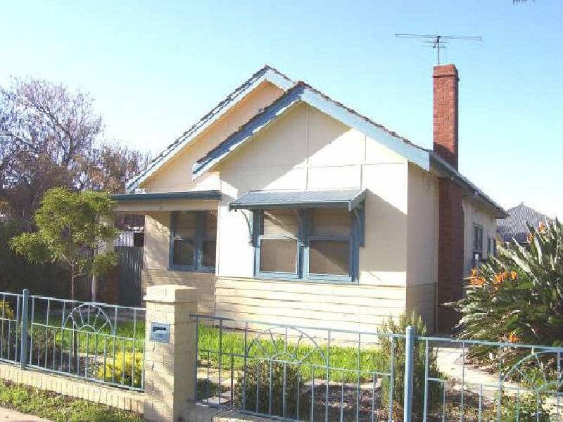 12 Sussex Street, Alberton SA 5014