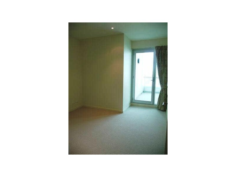 301/Spinnaker Tarni Court  Newport Quays, Port Adelaide SA 5015