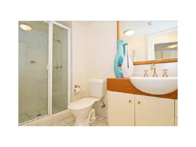 508/9 Beach Parade, Surfers Paradise QLD 4217