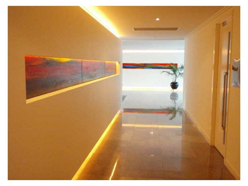 1108/33 T E Peters Drive, Broadbeach QLD 4218