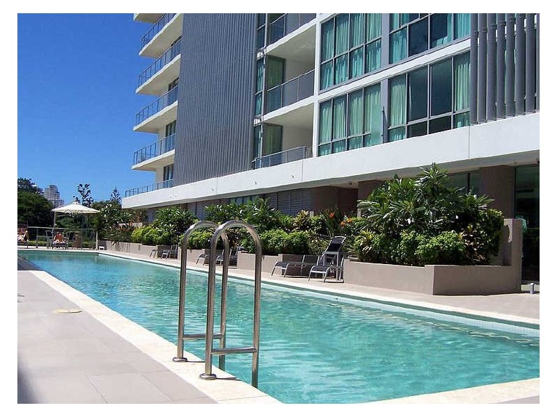 1108/33 T E Peters Drive, Broadbeach QLD 4218
