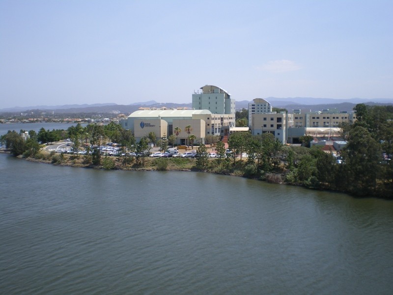 112/25 Lake Orr Drive, Robina QLD 4226