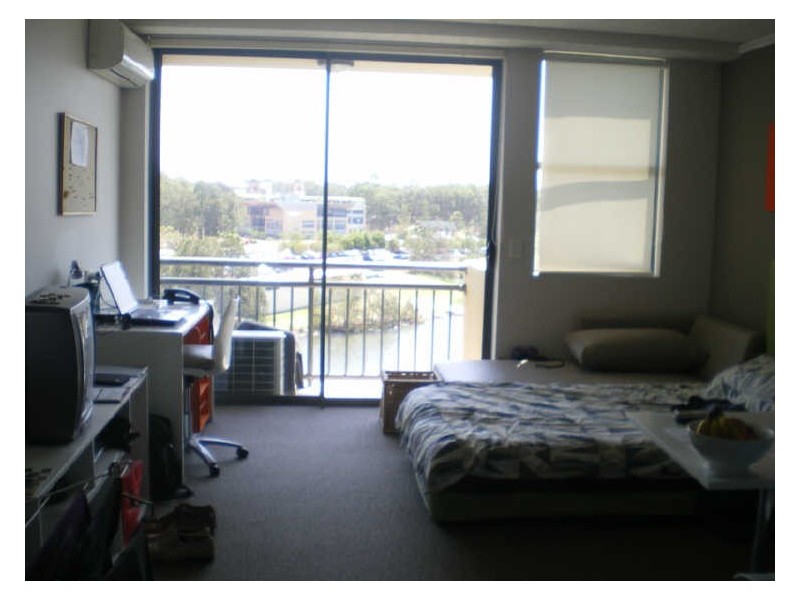 112/25 Lake Orr Drive, Robina QLD 4226