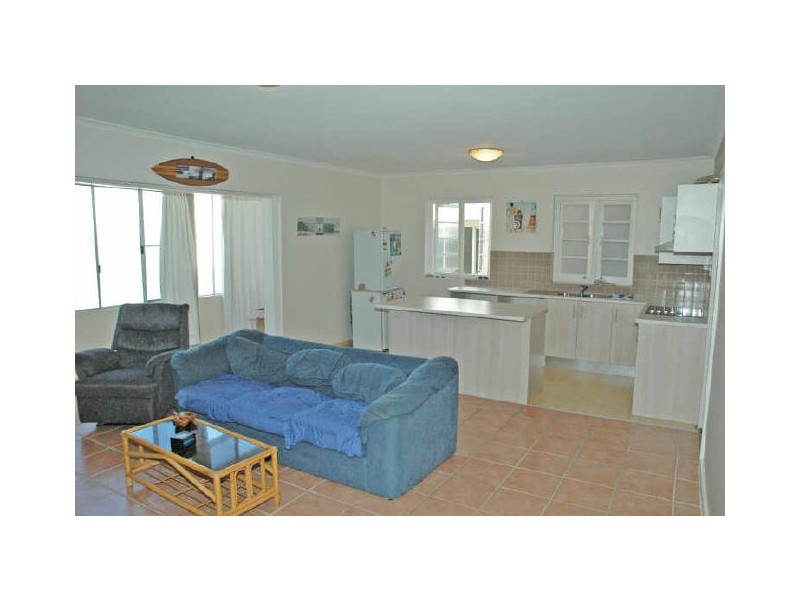 3/1055 Gold Coast Hwy, Palm Beach QLD 4221