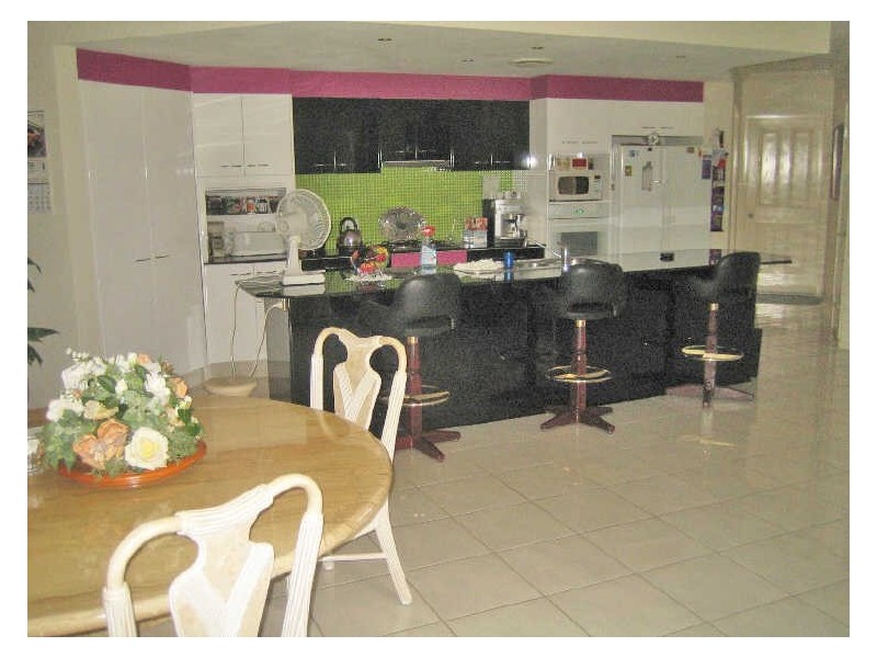 Broadbeach Waters QLD 4218