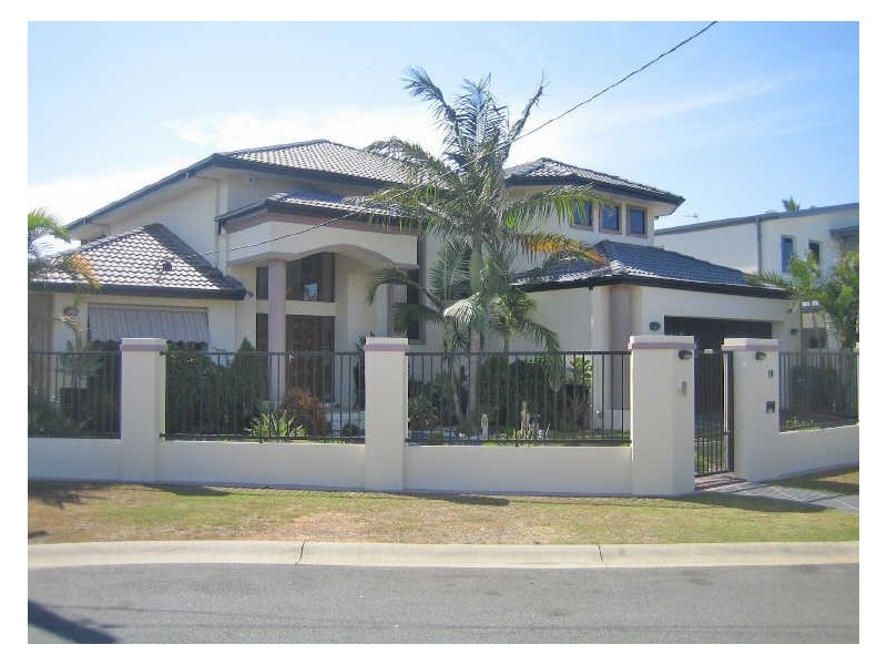 Broadbeach Waters QLD 4218