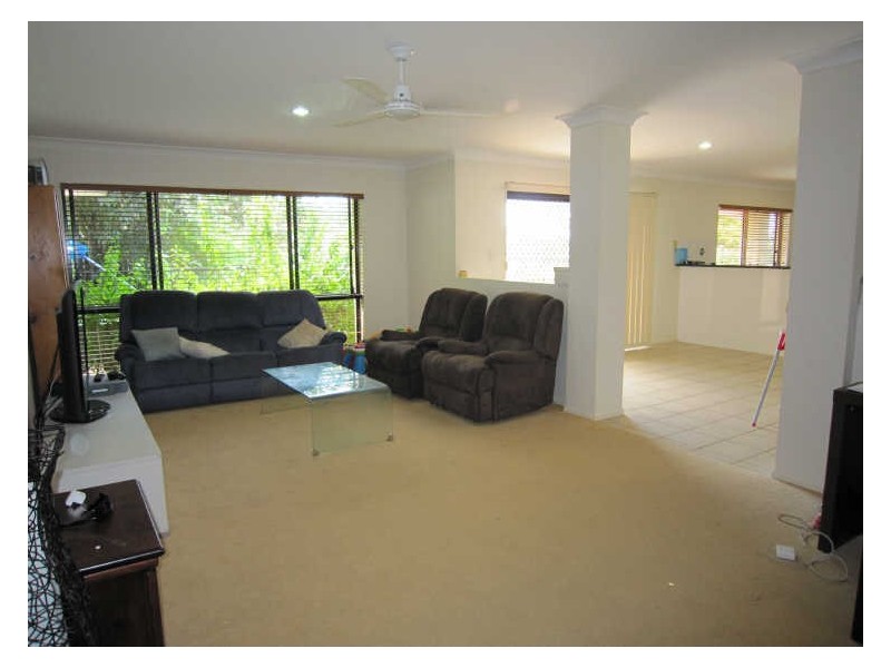 2 Dapples Ct, Burleigh Heads QLD 4220
