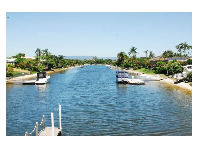 153 Rio Vista Boulevard, Broadbeach Waters QLD 4218