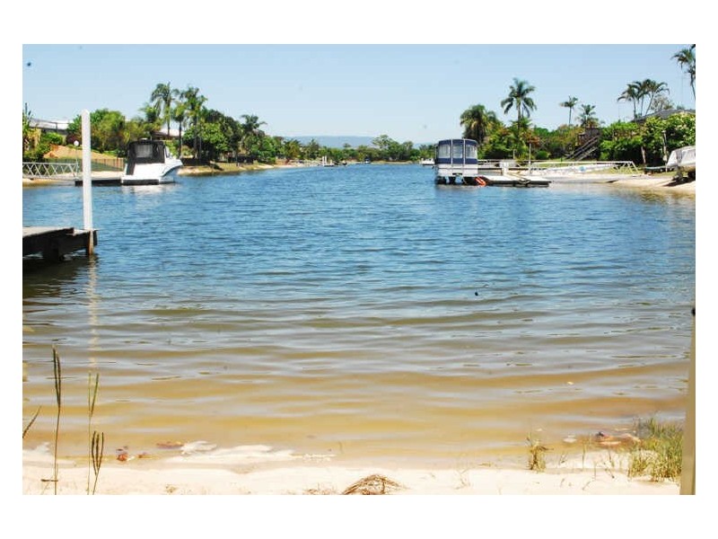 153 Rio Vista Boulevard, Broadbeach Waters QLD 4218