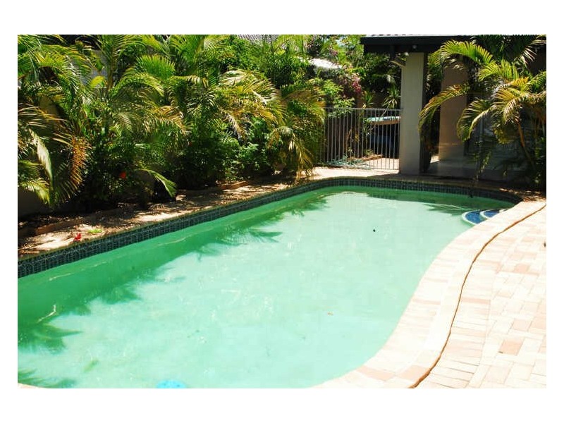 153 Rio Vista Boulevard, Broadbeach Waters QLD 4218