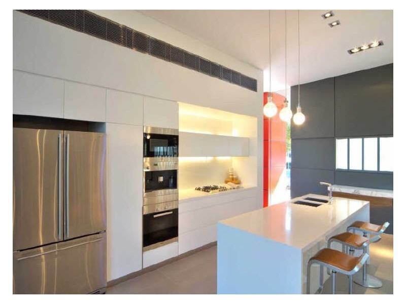 Broadbeach QLD 4218