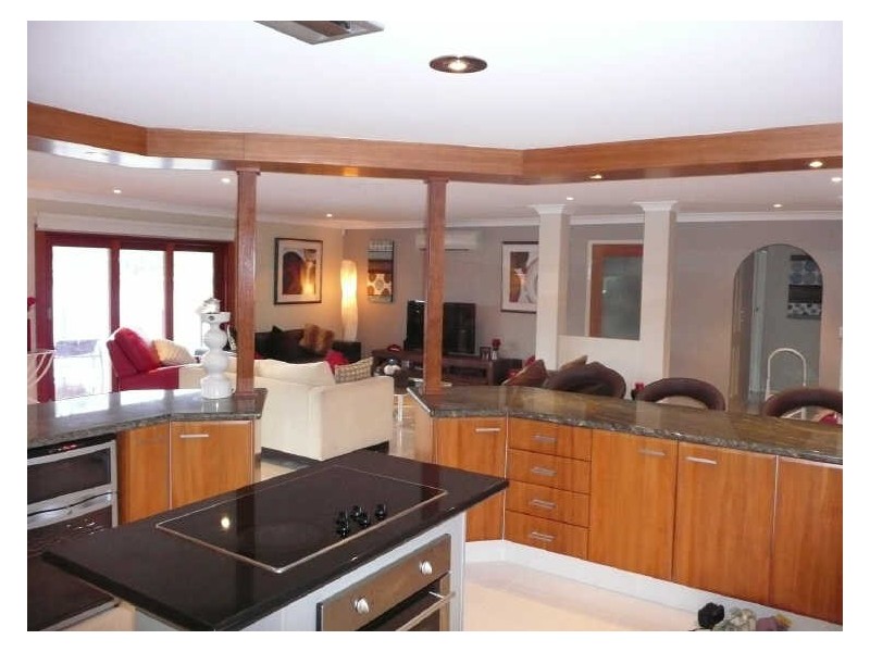 Broadbeach Waters QLD 4218