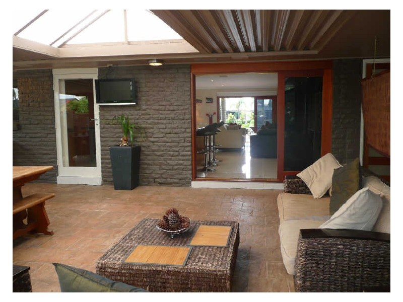 Broadbeach Waters QLD 4218