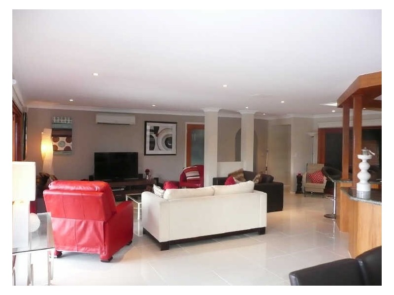 Broadbeach Waters QLD 4218