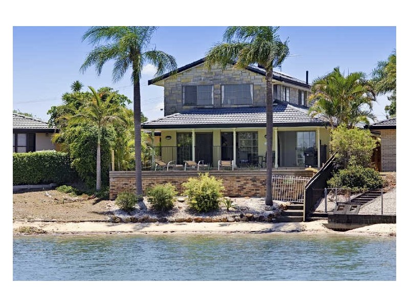 Broadbeach Waters QLD 4218