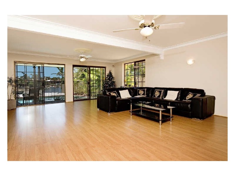 Broadbeach Waters QLD 4218