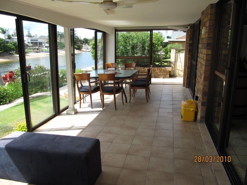 Broadbeach Waters QLD 4218