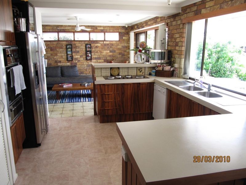 Broadbeach Waters QLD 4218