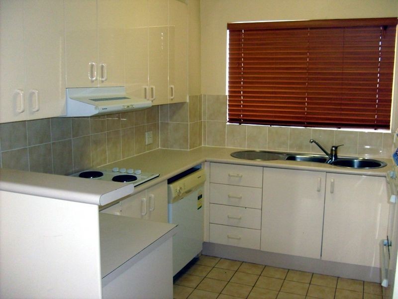 Broadbeach QLD 4218