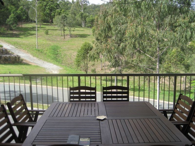 4 Honey Eater Court, Gilston QLD 4211