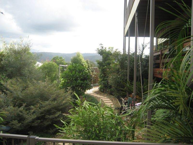 4 Honey Eater Court, Gilston QLD 4211