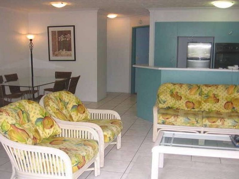 Broadbeach QLD 4218