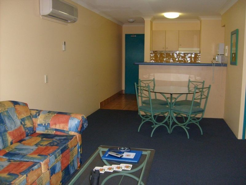 Broadbeach QLD 4218