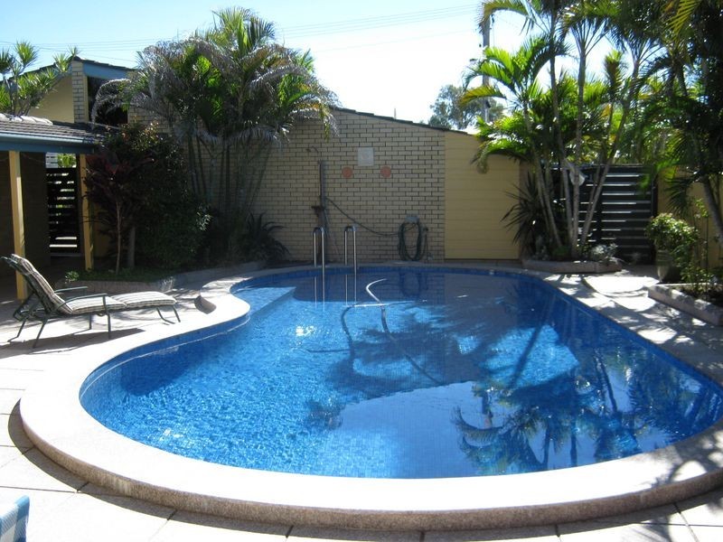 Broadbeach Waters QLD 4218