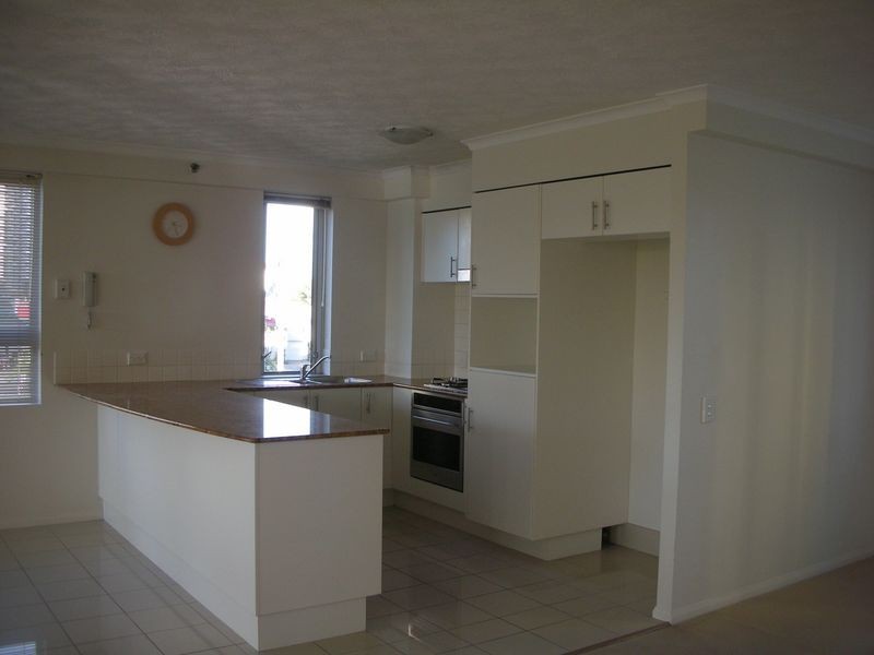 6/2894 Gold Coast Highway, Surfers Paradise QLD 4217