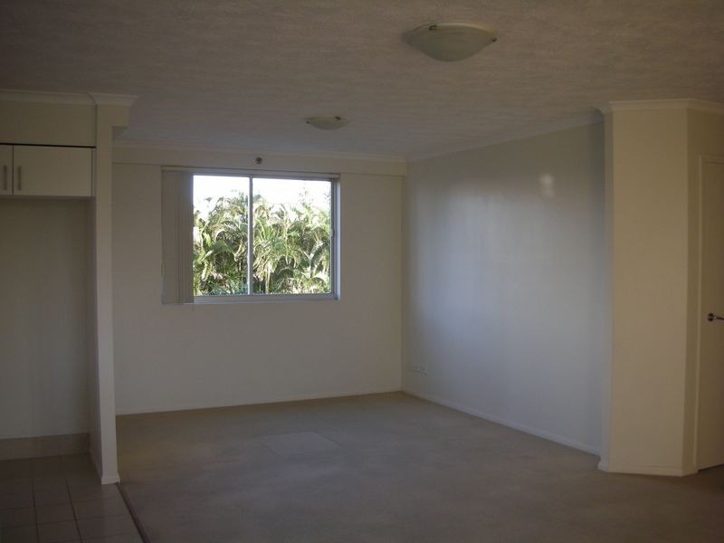 6/2894 Gold Coast Highway, Surfers Paradise QLD 4217