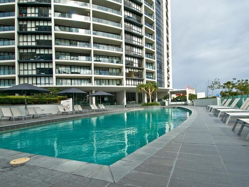 Broadbeach QLD 4218