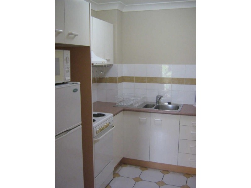 31/25 Markwell Avenue, Surfers Paradise QLD 4217