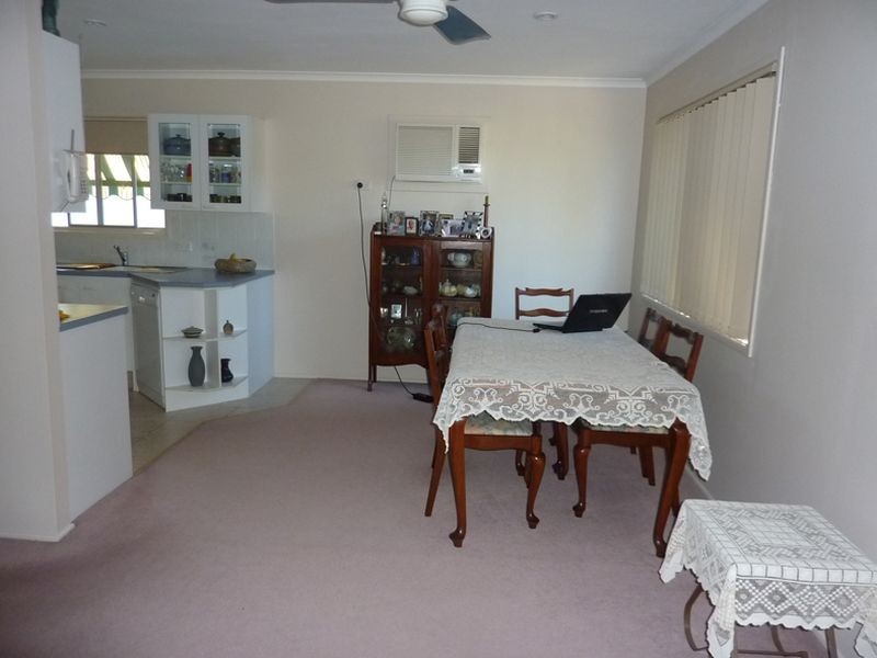 8 Gurrah Avenue, Southport QLD 4215