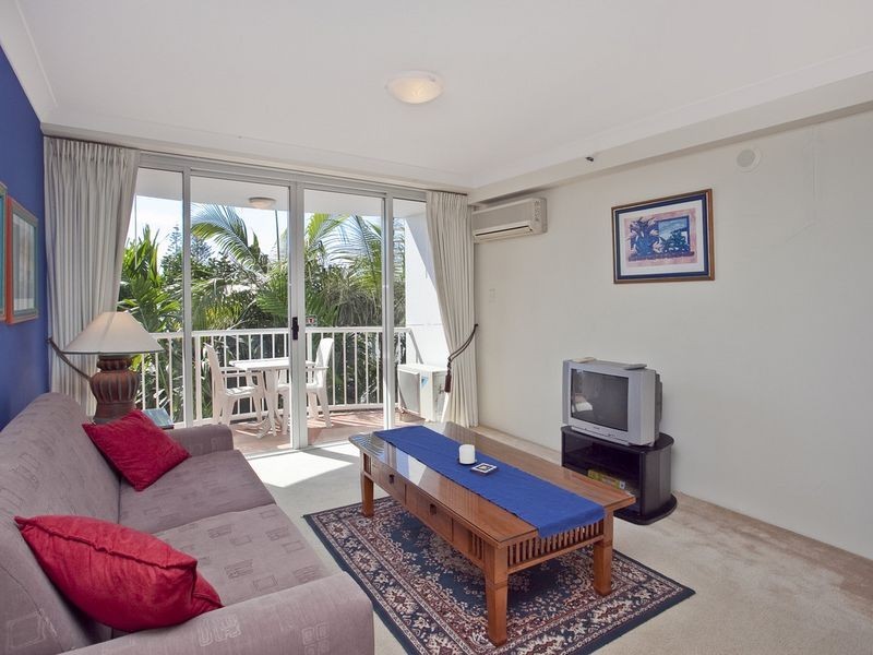 Broadbeach QLD 4218