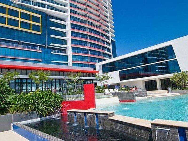 21705/5 Lawson, Southport QLD 4215