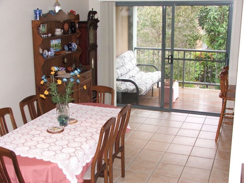 Clear Island Waters QLD 4226