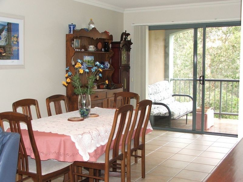 Clear Island Waters QLD 4226