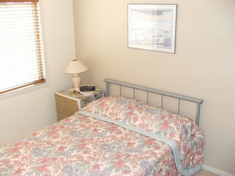 Clear Island Waters QLD 4226