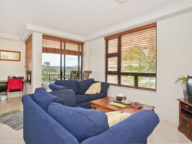 211/30 Surf Parade, Broadbeach QLD 4218