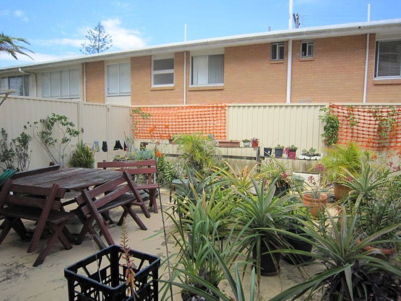 3/166 Surf Parade, Broadbeach QLD 4218