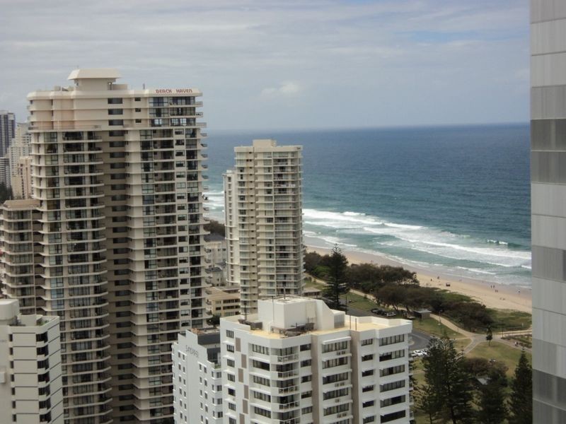 Broadbeach QLD 4218