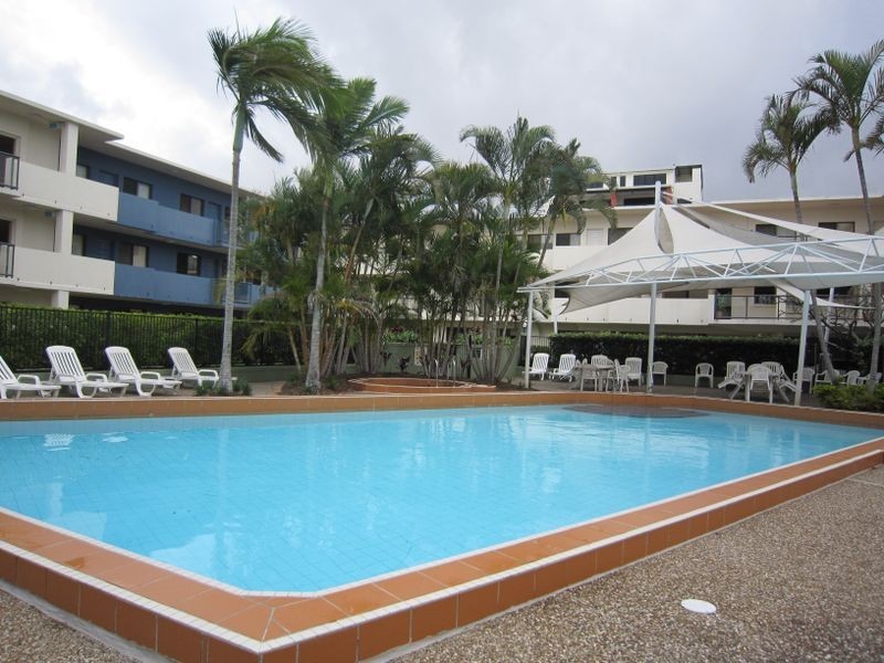 25/136 Marine Parade, Southport QLD 4215