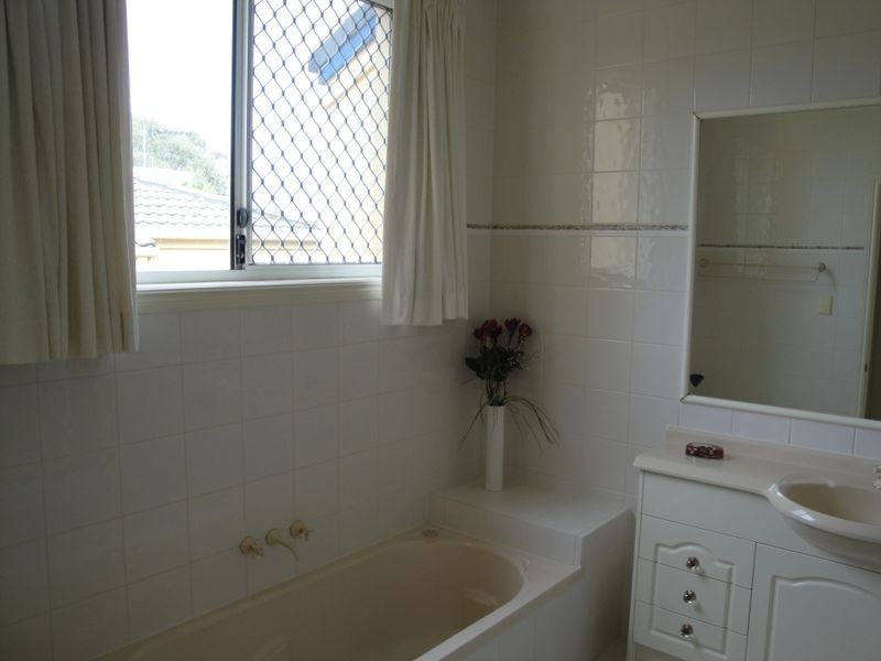 50 Concord Court, Robina QLD 4226