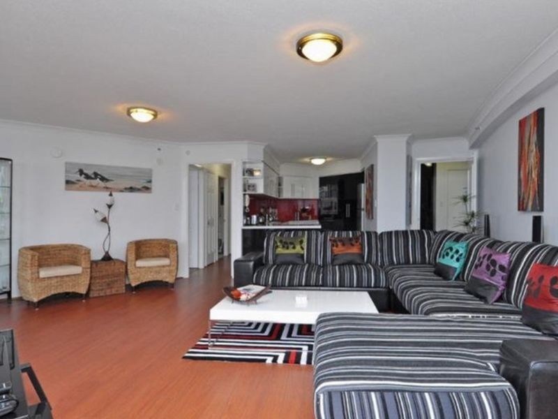 1143/2623 Gold Coast Highway, Broadbeach QLD 4218