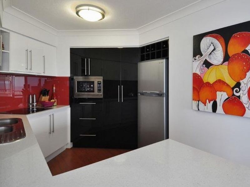 1143/2623 Gold Coast Highway, Broadbeach QLD 4218