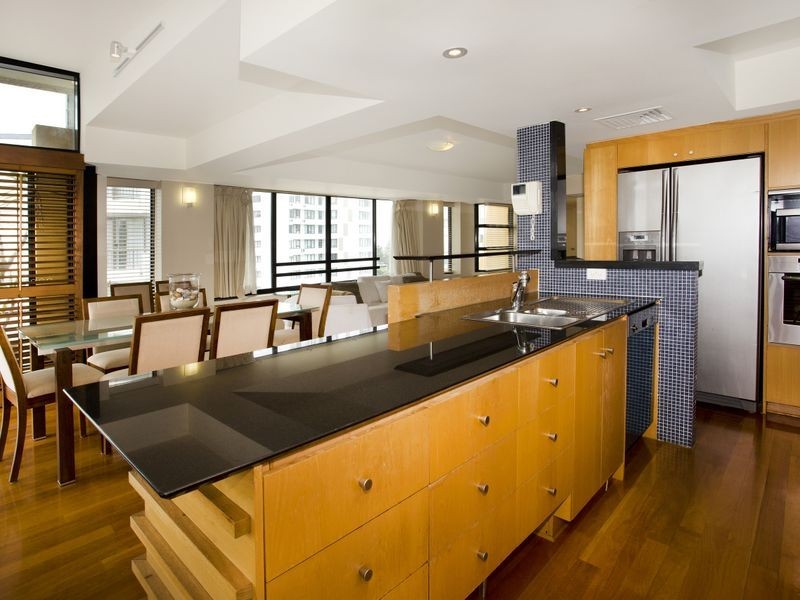 Broadbeach QLD 4218